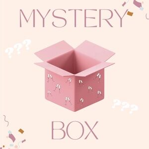 Mystery Box Men’s 11 Pieces